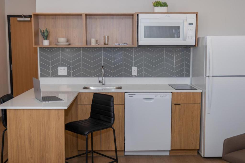 Livaway Suites Tri-Cities-Richland Luaran gambar